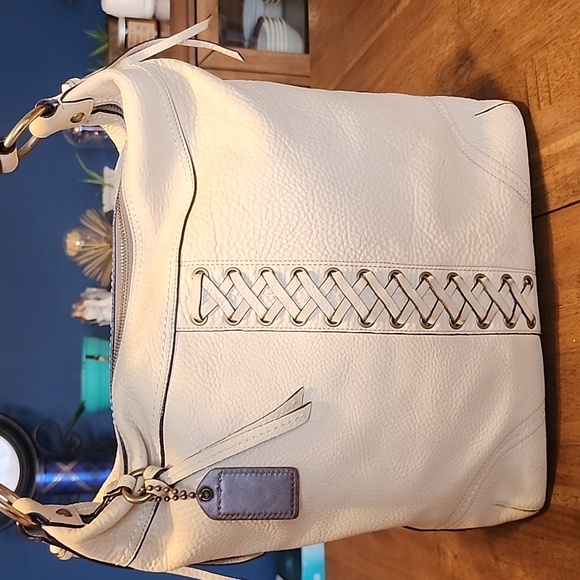 COACH LACE FRONT CREAM LEATHER SHOULDER BAG 2006 - Picture 1 of 16